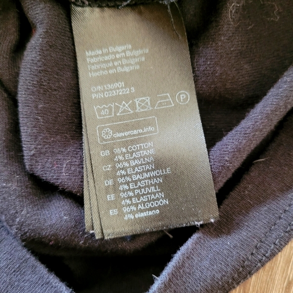 H&M Basic Women's Black Long Sleeve Top - Picture 4 of 4